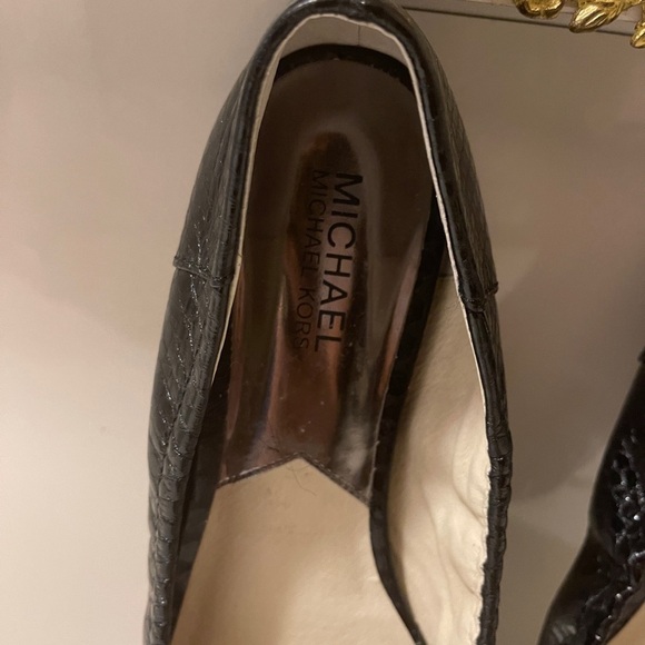 Michael Kors Fulton Black Quilted
Leather Ballet Flat Shoes Silver MK.brand new - Picture 6 of 16